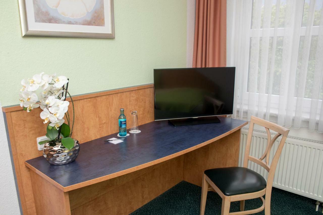 Hotel Stadt Gehrden Gehrden  Екстер'єр фото