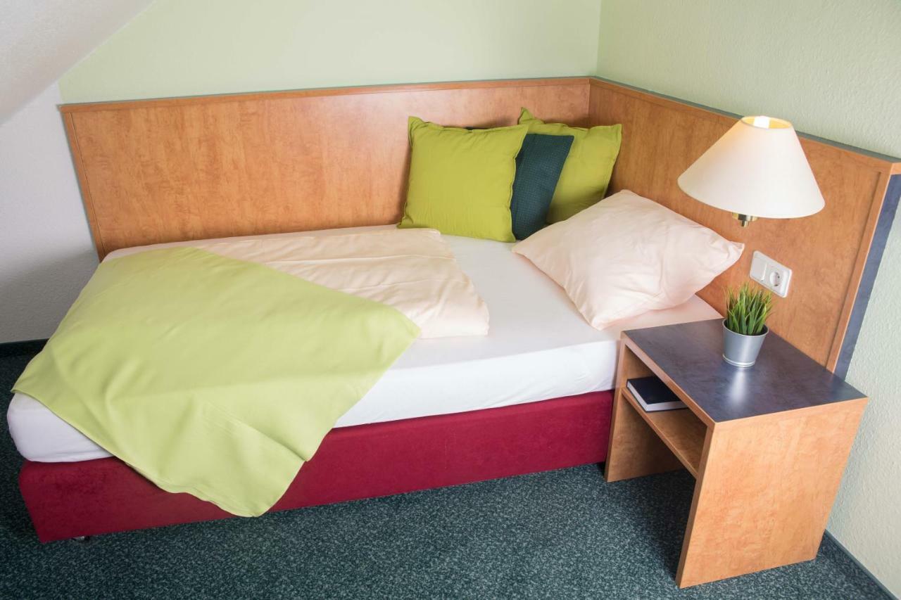 Hotel Stadt Gehrden Gehrden  Екстер'єр фото